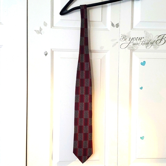 DION COLLECTION TIE - Picture 3 of 11